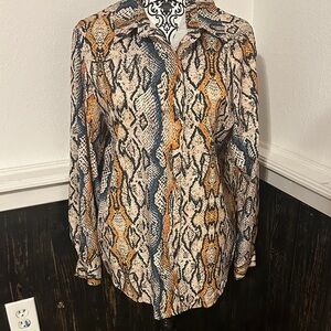 Chic Snakeskin Print Blouse